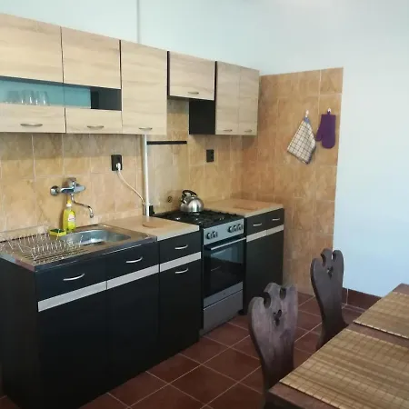 Setany Apartmanhaz Apartmán