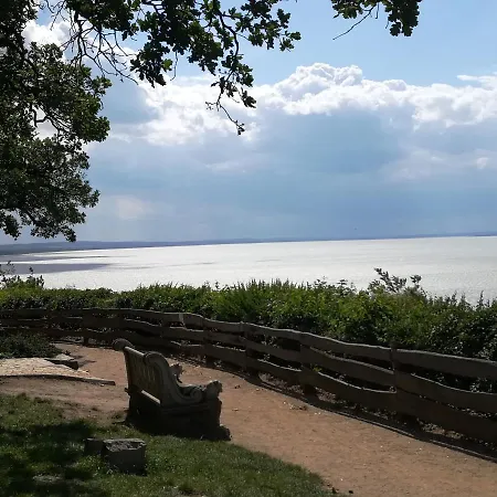 Setany Apartmanhaz Апартаменты