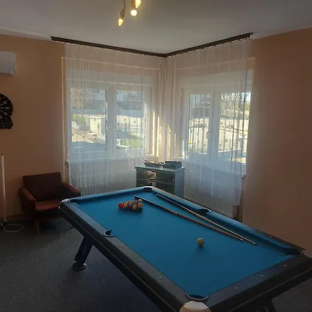 Setany Apartmanhaz *