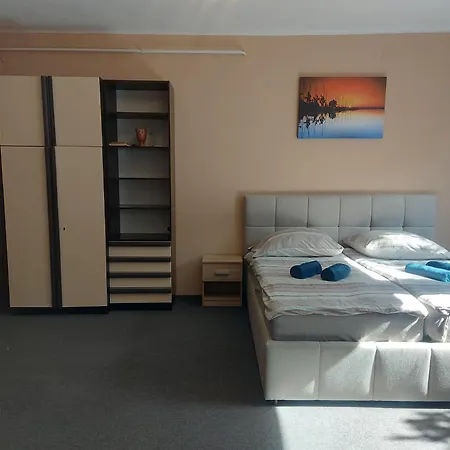 Apartment Setany Apartmanhaz *